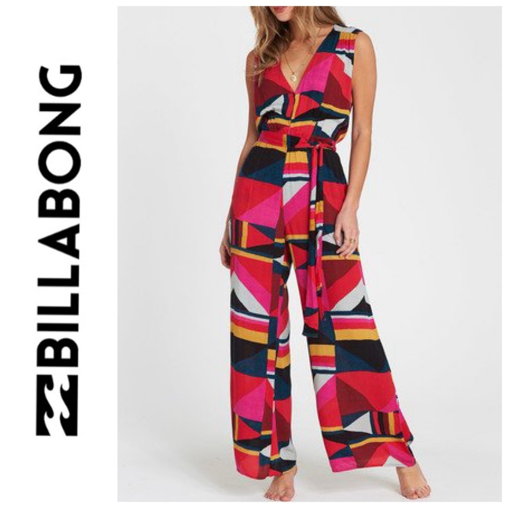NWT Billabong Seeing Tricks Printed Grometric Jumpsuit L